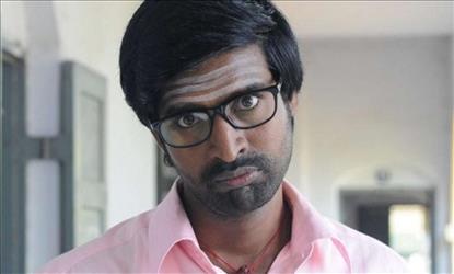 அவரு செஞ்ச தப்பை செய்யாத "புஷ்பா புருஷன்" காட்டில் பணமழை...